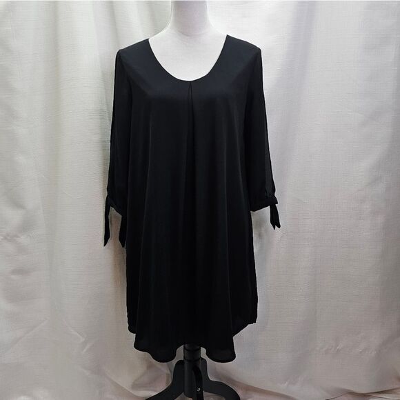 Maurices Black Split Sleeve Shift Dress Size Medium - Picture 1 of 9